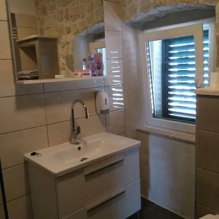 Apartment Buga Slatine