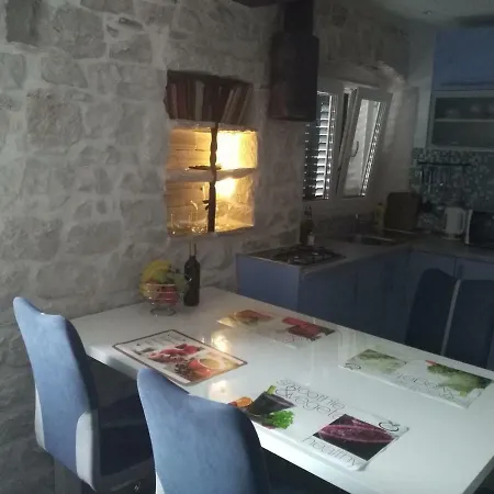 Apartment Buga Slatine