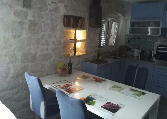 Lägenhet Buga Slatine